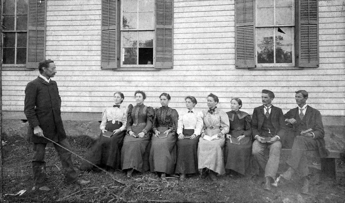 Building appears to be the Avery's Creek school building.

There was a county school in Avery's Creek from 1889 to the early 1930s where the Avery's Creek United Methodist Church is currently.