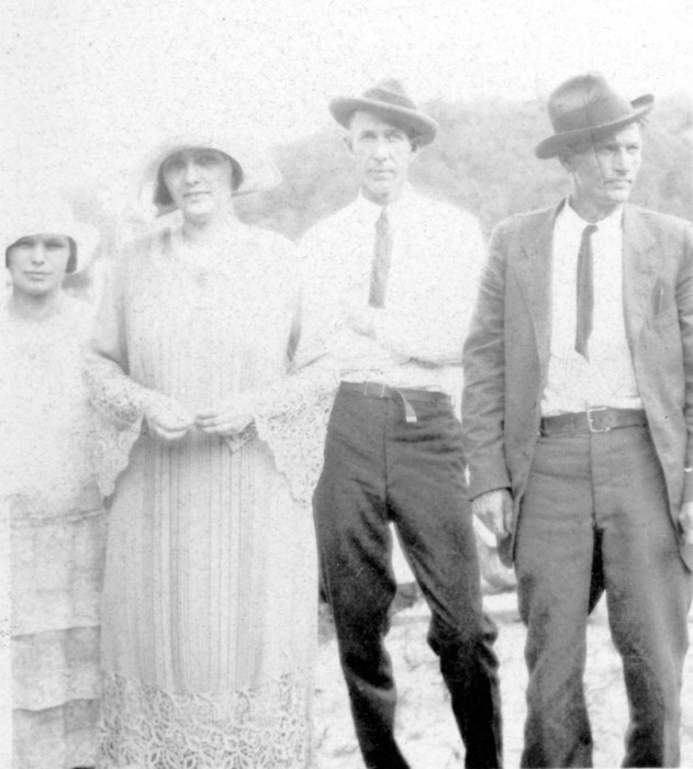 (L to R) Juniata Voorheis (Ingram), unkn, Horace G Ingram, unkn