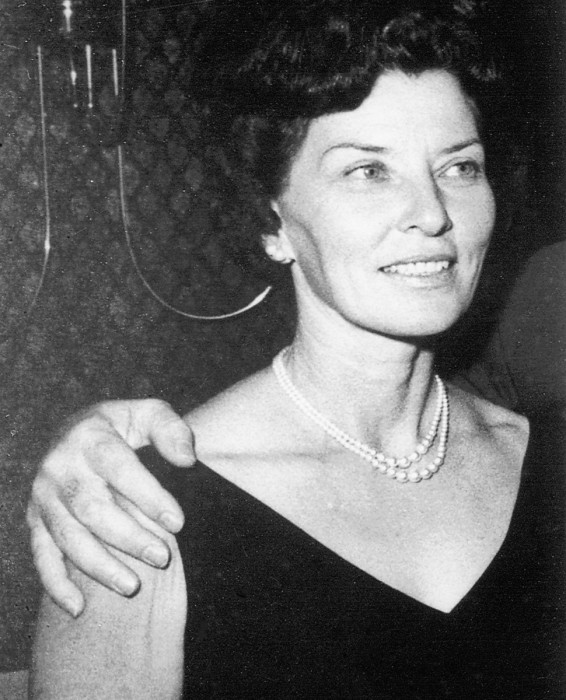 Saradelle Beamer