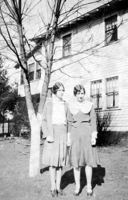 (L to R) Helen and Lois Johnson