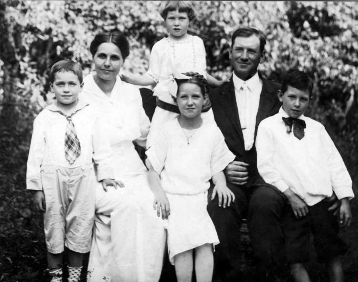 Johnson family. (L to R) Albert, Mattie McCracken, Helen, Lois, Willam Sullins, Vaughn