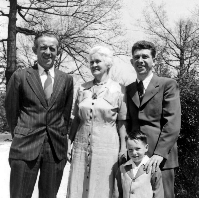 Gumbingers (L to R) Ralph, Elizabeth Zugelter, John Richard (child), and Roy.