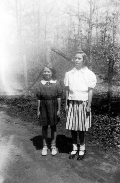(L to R) Eleanor and Mary Ingram Apr 1942