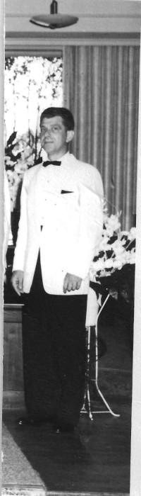 Roy J Gumbinger