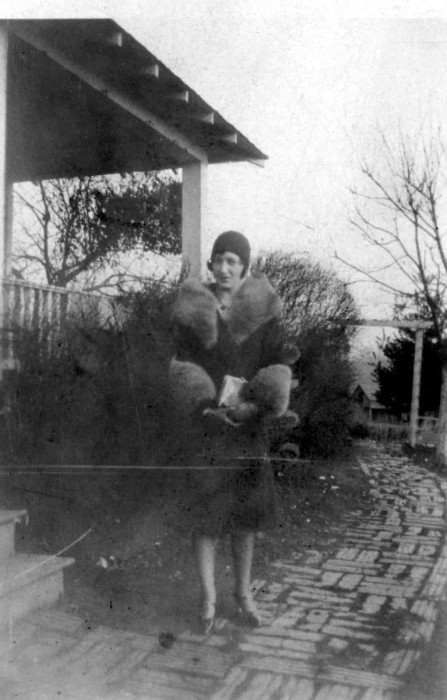Lois Johnson (Sherrod)