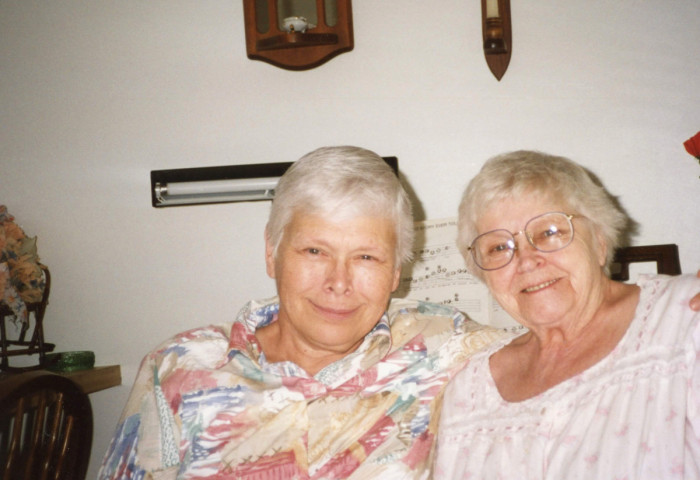 Alice V Simpson (Hamilton) on left