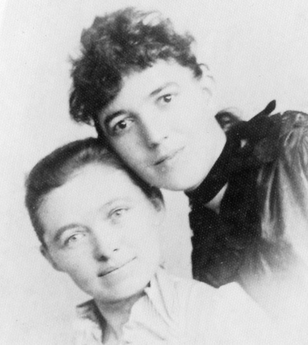 (L to R) Alice I Mottinger (Voorheis), unkn. 1883