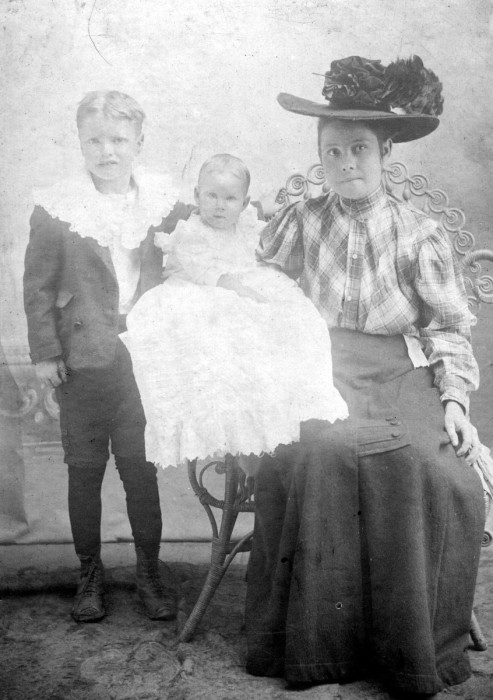 (L to R) Wesley, Eva, Nora Ingram (w/o Melvin H. Ingram)