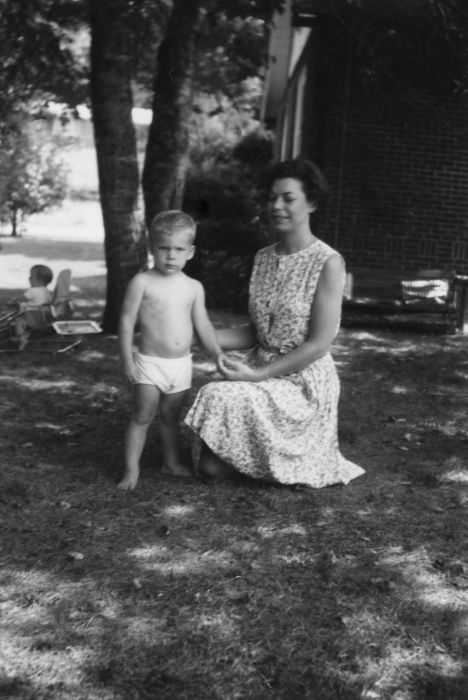 (L to R) Steve Herzberg and Eleanor Ingram summer 1965